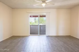 Photo #2: 6638639 Listing