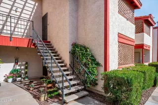 Photo #1: 6638640 Listing 