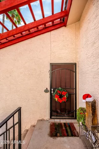 Photo #1: 6638642 Listing 