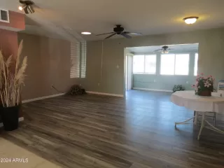 Photo #2: 6638741 Listing
