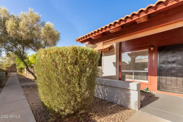 MLS: 6638875 Condo For Sale