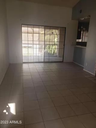 Photo #2: 6639073 Listing 