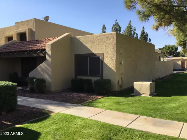 MLS: 6639098 Condo For Sale