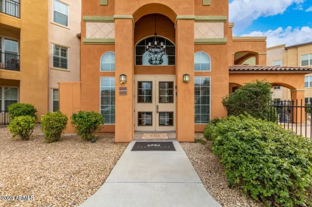 MLS: 6639162 Condo For Sale