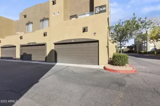 Photo #3: 6639203 Listing