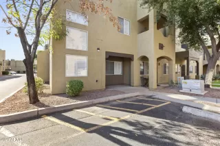 Photo #6: 6639203 Listing