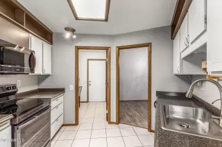 Photo #5: 6639217 Listing 