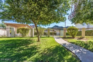 Photo #4: 6639264 Listing 