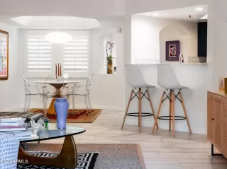 Photo #1: 6639426 Listing 