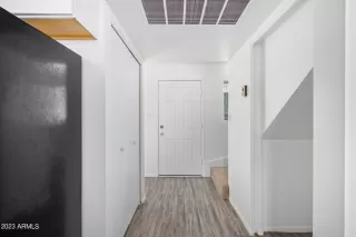 Photo #3: 6639444 Listing