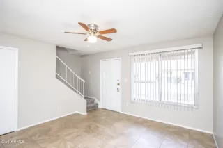 Photo #2: 6639690 Listing