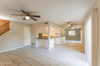 Photo #5: 6639760 Listing 