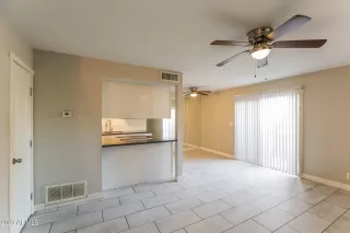 Photo #6: 6639760 Listing 