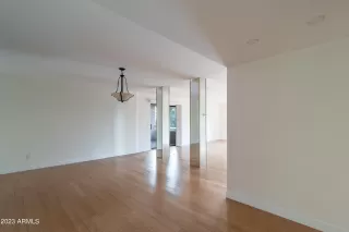 Photo #2: 6639958 Listing