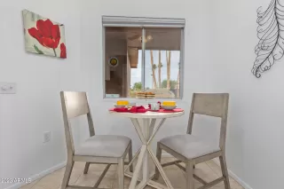 Photo #4: 6639995 Listing