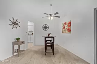 Photo #5: 6639995 Listing