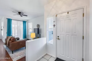 Photo #5: 6640032 Listing 