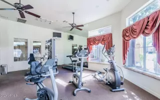 Photo #2: 6640055 Listing 