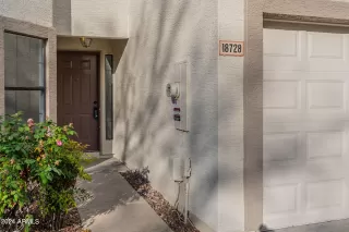 Photo #4: 6640155 Listing