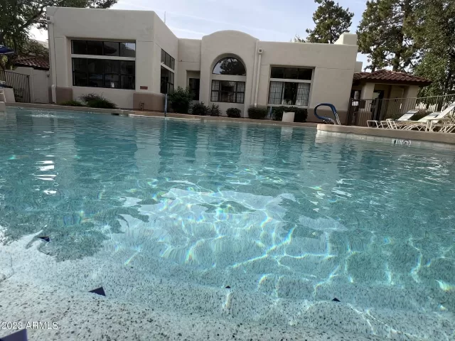 MLS: 6640192 Condo For Sale