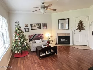 Photo #4: 6640192 Listing 