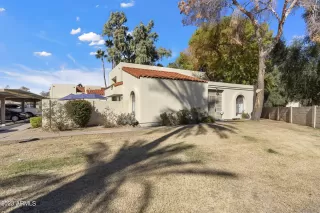 Photo #4: 6640351 Listing 