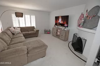 Photo #4: 6640393 Listing 