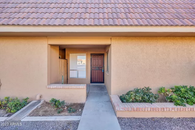 MLS: 6640451 Condo For Sale