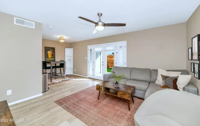 MLS: 6640452 Condo For Sale