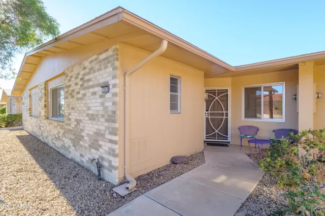 MLS: 6640664 Condo For Sale