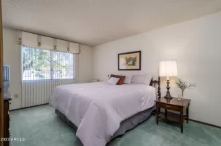 Photo #4: 6640664 Listing