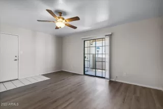 Photo #2: 6640897 Listing 