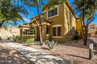 Photo #2: 6641028 Listing
