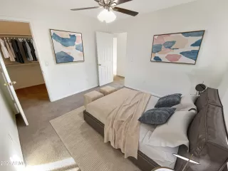 Photo #3: 6641037 Listing