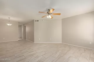 Photo #4: 6641136 Listing