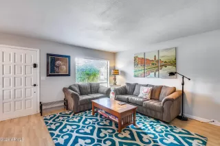 Photo #1: 6641153 Listing 