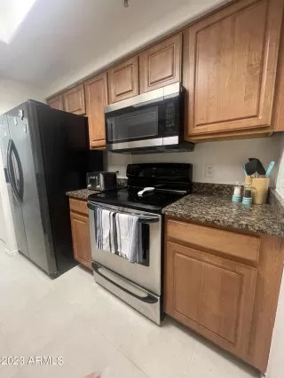 Photo #2: 6641339 Listing 