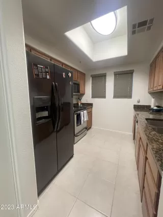 Photo #5: 6641339 Listing 