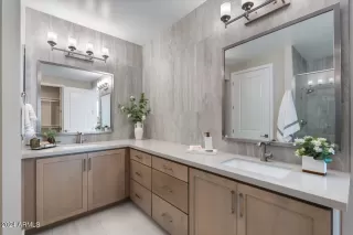 Photo #4: 6641417 Listing 