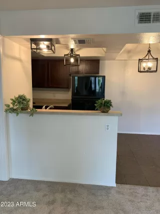 Photo #2: 6641542 Listing