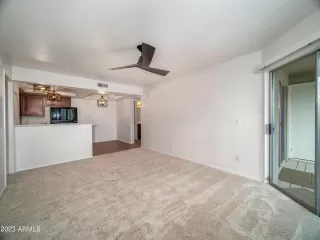 Photo #4: 6641542 Listing