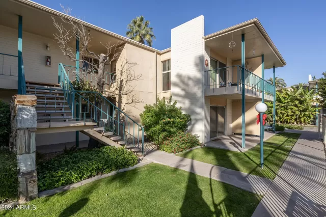 MLS: 6641582 Condo For Sale