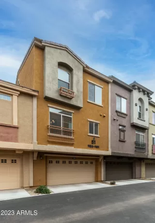 Photo #2: 6641923 Listing