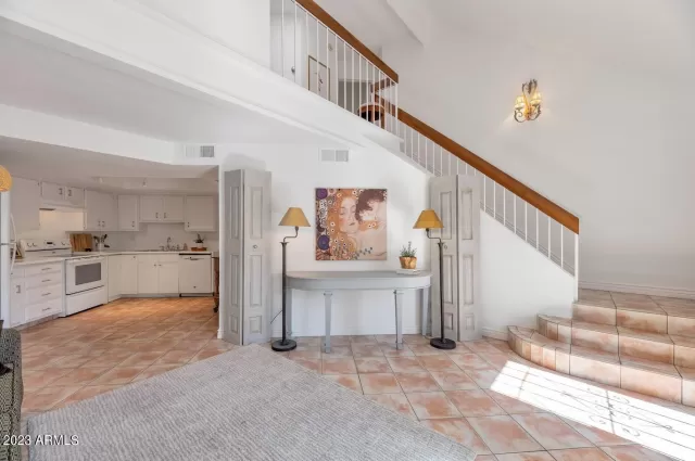 MLS: 6642160 Condo For Sale