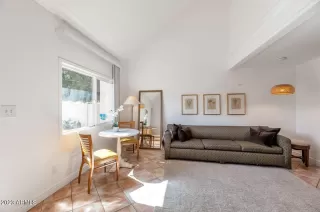 Photo #3: 6642160 Listing