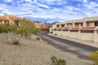 Photo #6: 6642160 Listing