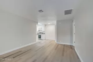 Photo #4: 6642312 Listing 