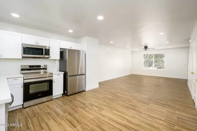 MLS: 6642342 Condo For Sale