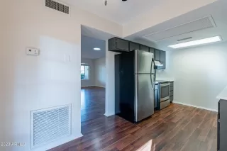 Photo #5: 6642573 Listing 