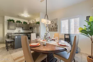 Photo #6: 6642657 Listing